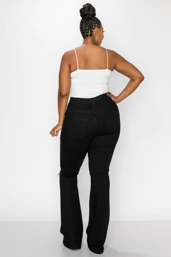 CURVY FLARE SPLIT KNEE JEANS